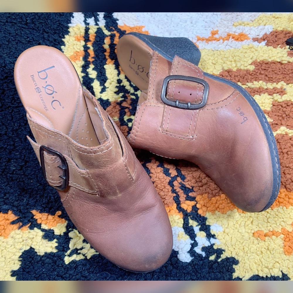 B.O.C., leather mules!!